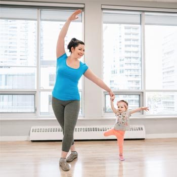 Mini Movers parent & toddler dance and yoga classes for pre-school children. Fun, creative weekly classes in Bridge near Canterbury